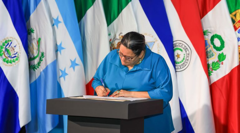 Magistrada Firma Compromiso con Brasil